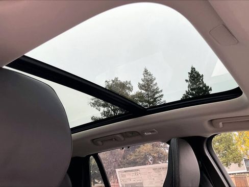 New 2026 Volvo XC90 B6 Ultra w/ Protection Package image 30