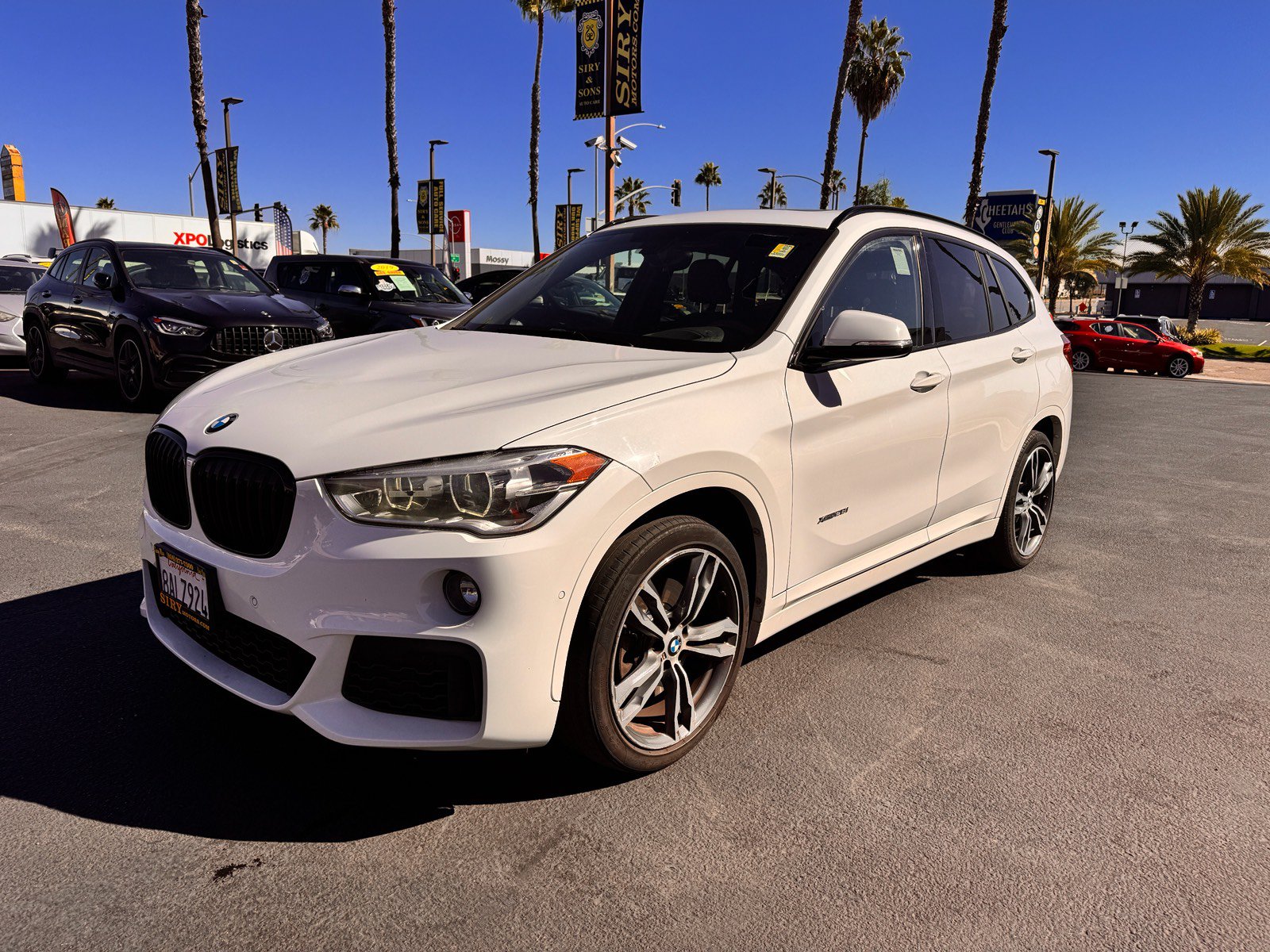 Used 2017 BMW X1 xDrive28i AWD/4WD image 3