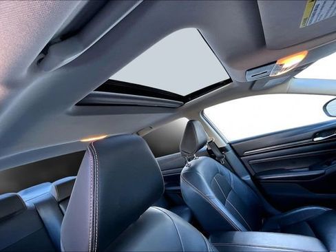 Used 2021 Nissan Altima 2.5 SR w/ SR Premium Package image 19