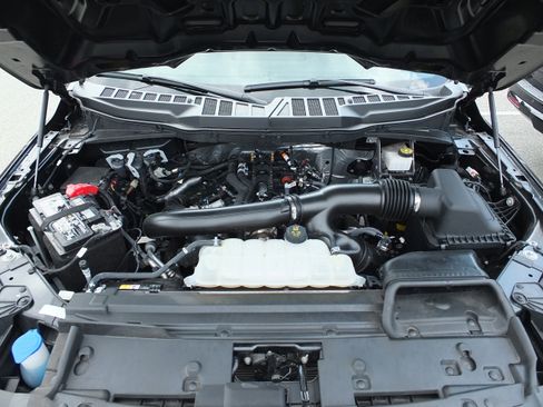 Used 2024 Ford F150 XL w/ Tow/Haul Package AWD/4WD image 11