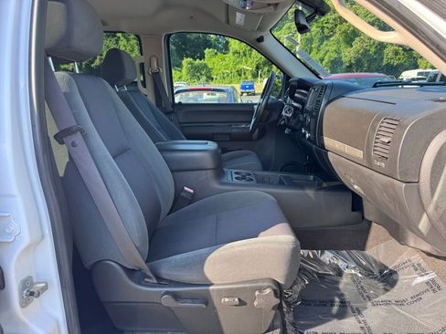 Used 2009 Chevrolet Silverado 1500 LT w/ Power Pack Plus AWD/4WD image 20