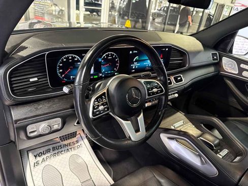 Used 2021 Mercedes-Benz GLS 580 4MATIC image 25