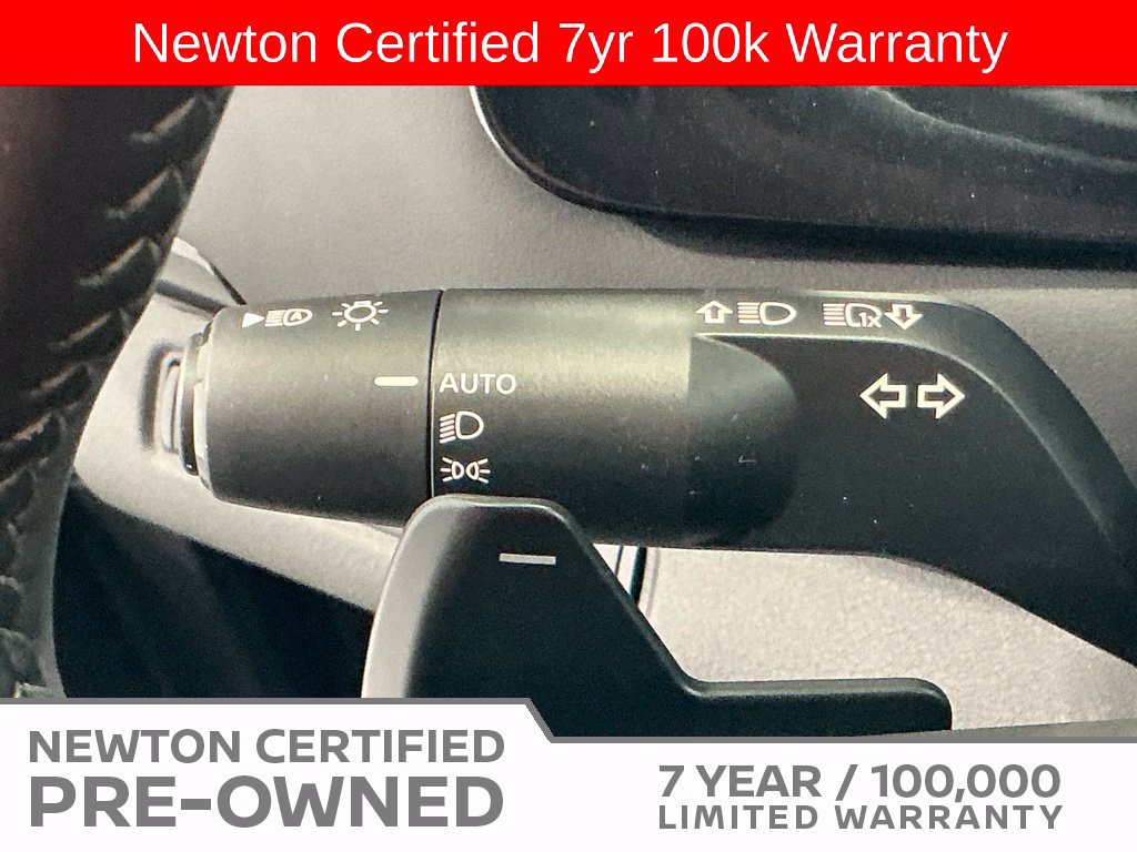 Used 2025 Nissan Pathfinder SV w/ SV Premium Package FWD image 36
