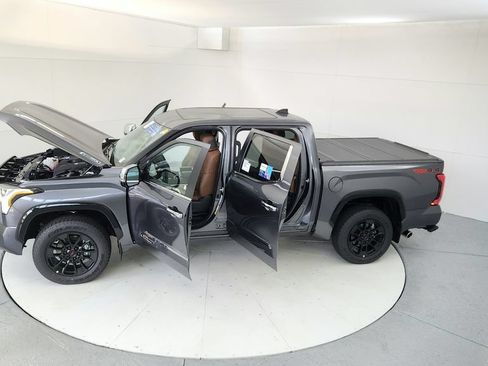 Used 2025 Toyota Tundra 1794 Edition AWD/4WD image 18