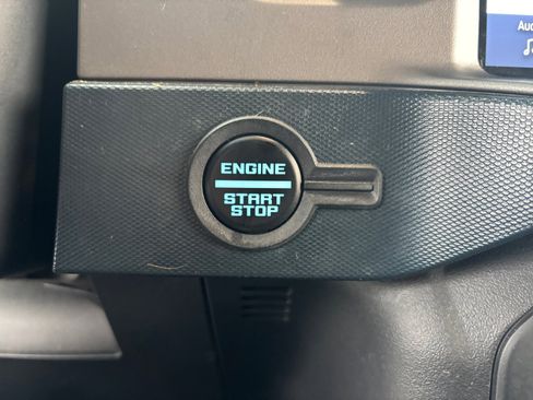 Used 2023 Ford Bronco Outer Banks w/ Sasquatch Package image 28