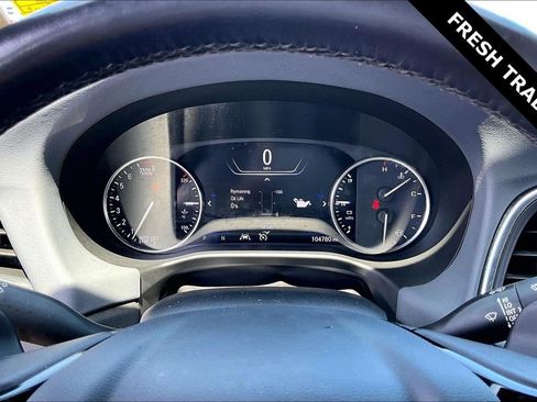 Used 2022 Buick Enclave Premium AWD/4WD image 13