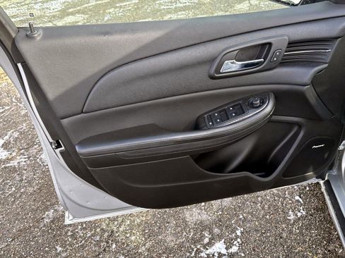 Used 2015 Chevrolet Malibu LT w/ Leather Package image 14