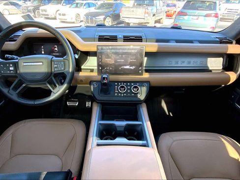 Used 2025 Land Rover Defender 110 X image 13