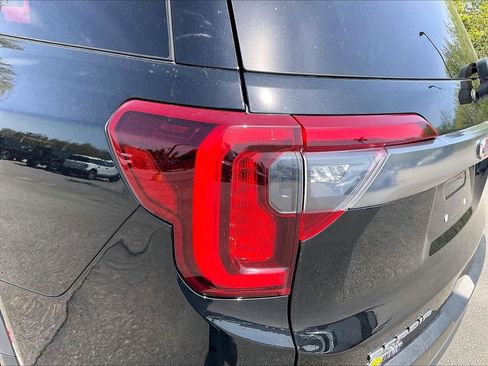 Used 2023 GMC Acadia AT4 w/ Preferred Package AWD/4WD image 33