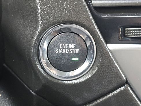 Used 2020 Chevrolet Tahoe LT image 34