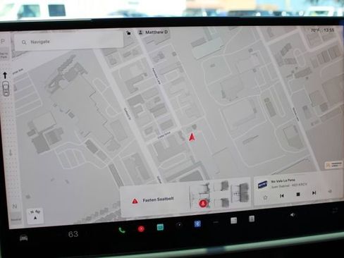 Used 2023 Tesla Model X Plaid image 36