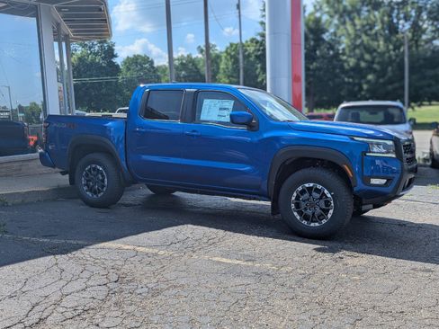 New 2026 Nissan Frontier PRO-4X w/ Tow Package AWD/4WD image 12