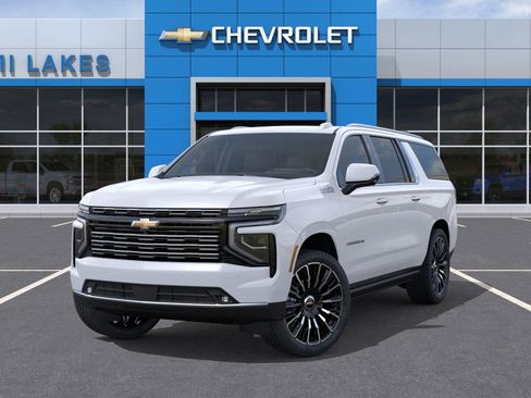 New 2026 Chevrolet Suburban High Country image 6