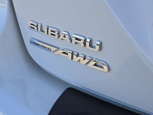 Used 2024 Subaru Crosstrek 2.5i Limited image 12