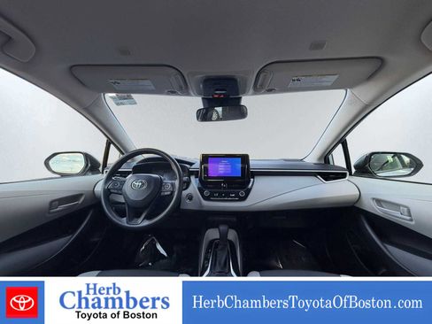 Used 2023 Toyota Corolla LE w/ LE Convenience Package FWD image 6