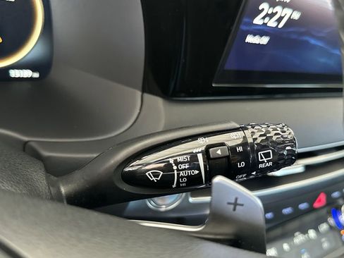 Used 2025 Hyundai Palisade Calligraphy image 24