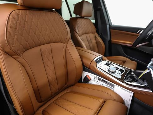 New 2026 BMW X5 xDrive40i w/ M Sport Package image 31