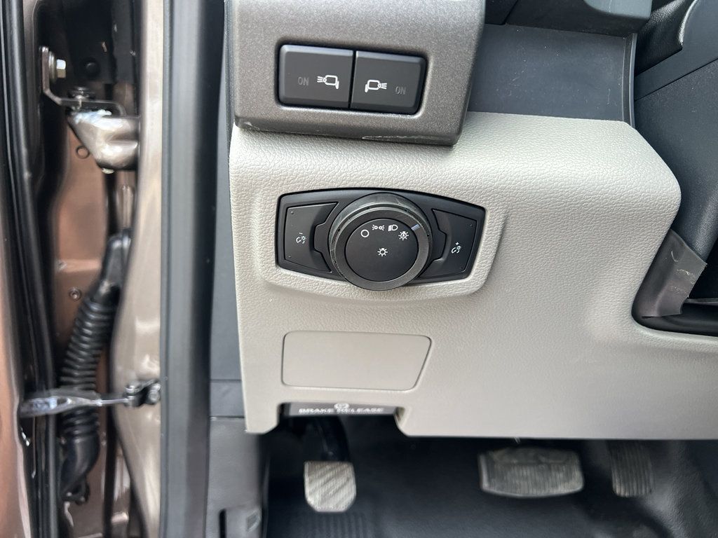 Used 2022 Ford F350 XL w/ Power Equipment Group AWD/4WD image 30