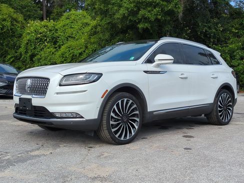 Used 2022 Lincoln Nautilus Black Label w/ Class II Trailer Tow Package AWD/4WD image 2