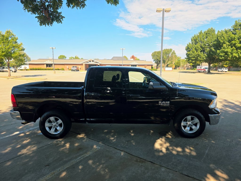 Used 2023 RAM 1500 Classic SLT w/ Trailer & Traction Group AWD/4WD image 21