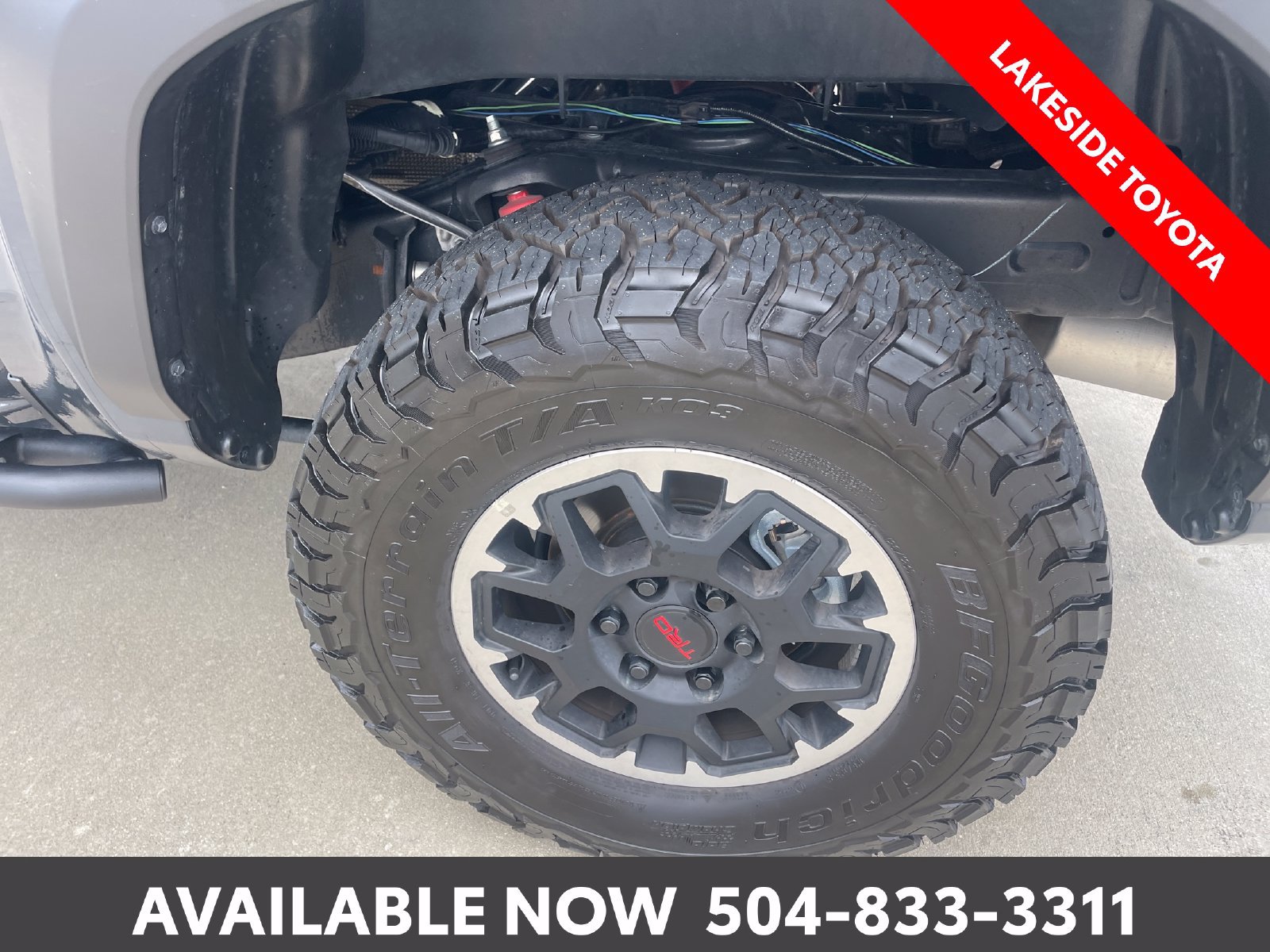 Used 2026 Toyota Tacoma TRD Off-Road w/ TRD Off Road Premium Package AWD/4WD image 12