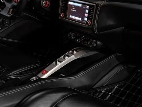 Used 2015 Ferrari California T image 28