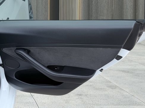 Used 2023 Tesla Model 3 Standard Range RWD image 34