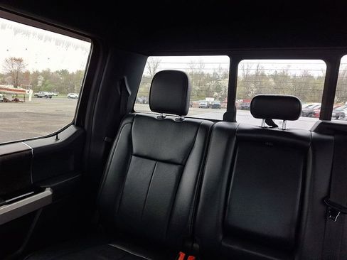 Used 2022 Ford F250 Lariat w/ Lariat Value Package AWD/4WD image 19