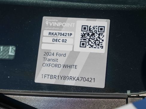 Used 2024 Ford Transit 250 Low Roof w/ Exterior Upgrade Package image 25