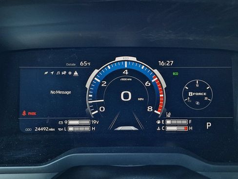 Used 2022 Toyota Tundra Platinum AWD/4WD image 20