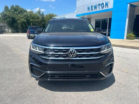 Used 2021 Volkswagen Atlas SE AWD/4WD image 2