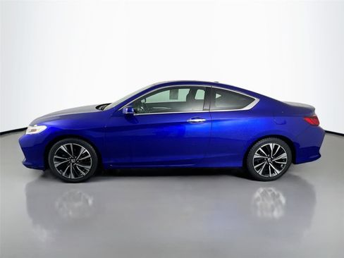 Used 2017 Honda Accord EX image 3
