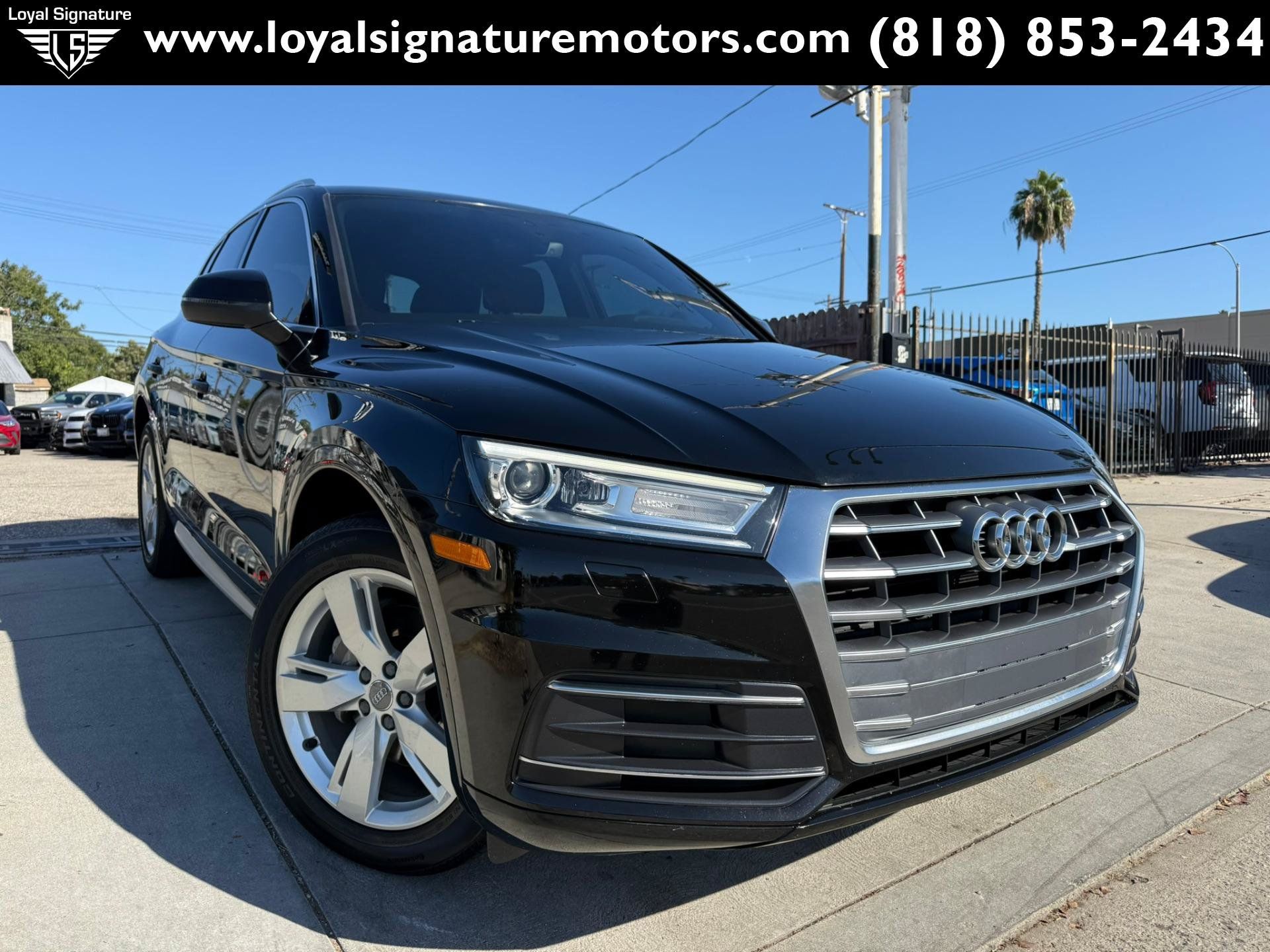 Used 2019 Audi Q5 2.0T Premium w/ Convenience Package AWD/4WD image 1
