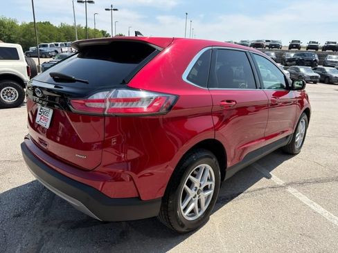 Used 2023 Ford Edge SEL w/ Convenience Package AWD/4WD image 7