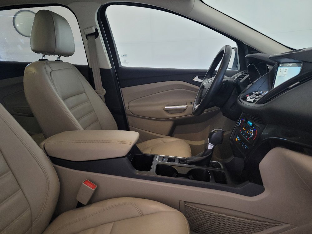 Used 2017 Ford Escape Titanium FWD image 21