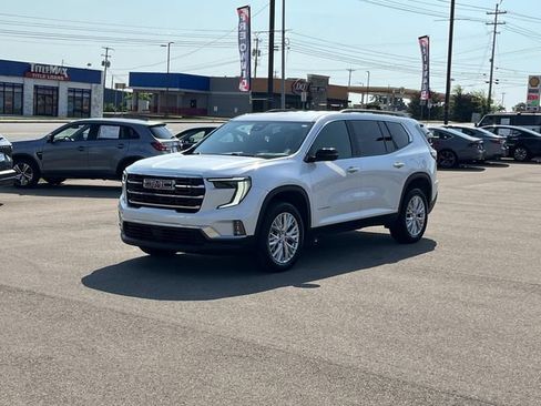 Used 2024 GMC Acadia Elevation FWD image 8