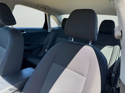 Used 2021 Volkswagen Jetta S image 10