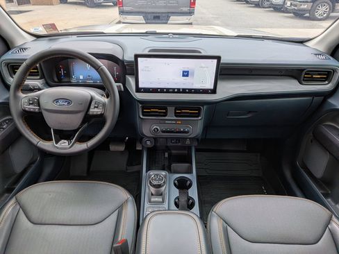 Certified 2025 Ford Maverick Tremor image 9