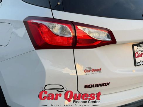 Used 2019 Chevrolet Equinox LT FWD image 24