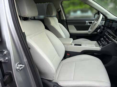 Used 2024 Hyundai Santa Fe SE AWD/4WD image 24