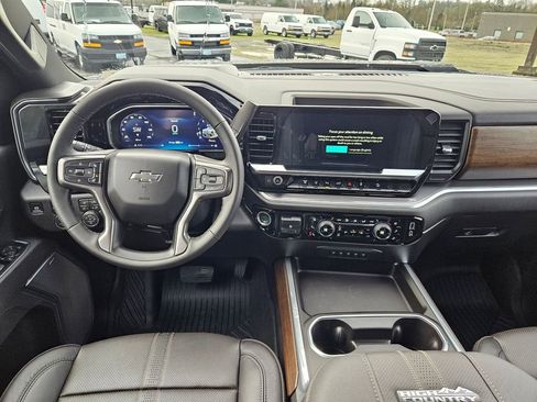 New 2026 Chevrolet Silverado 3500 High Country w/ High Country Premium Package AWD/4WD image 31