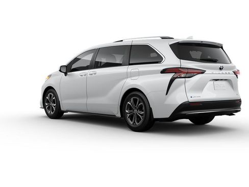 New 2025 Toyota Sienna Platinum image 6