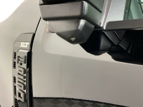 New 2025 Ford F250 XLT w/ Black Appearance Package AWD/4WD image 12