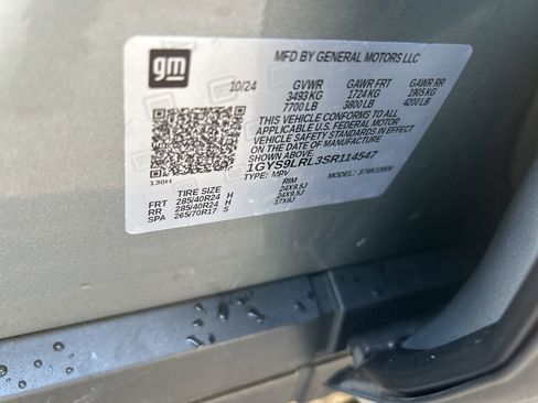 Used 2025 Cadillac Escalade ESV Premium Luxury w/ Touring Package image 57