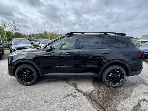 Used 2024 Kia Sorento X-Line EX image 2