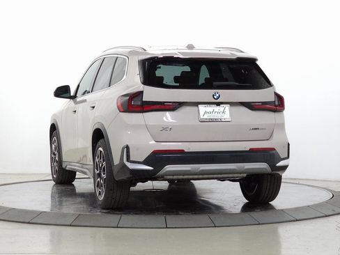 Used 2026 BMW X1 xDrive28i w/ Technology Package AWD/4WD image 5