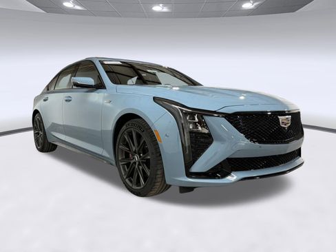 New 2026 Cadillac CT5 V RWD image 18