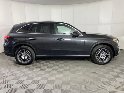 Used 2026 Mercedes-Benz GLC 300 4MATIC image 7