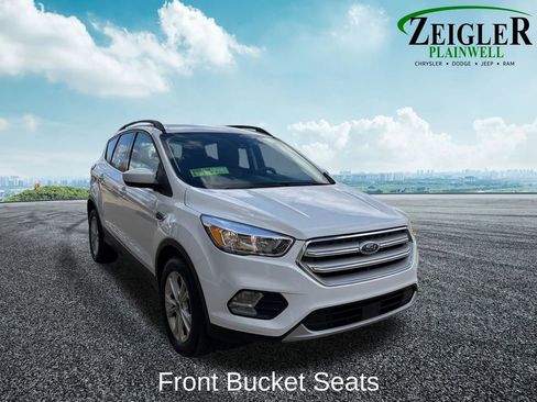 Used 2018 Ford Escape SE w/ Ford Safe & Smart Package image 11