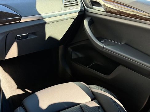 Used 2024 BMW X3 xDrive30i w/ Premium Package image 15